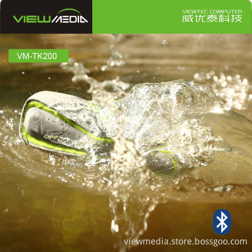 VM-TK200 IPX7 water resistance Bluetooth sport speaker in water